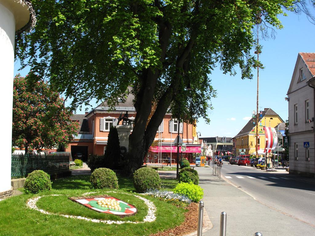 Ferienwohnungen Kres Gamlitz Exterior foto
