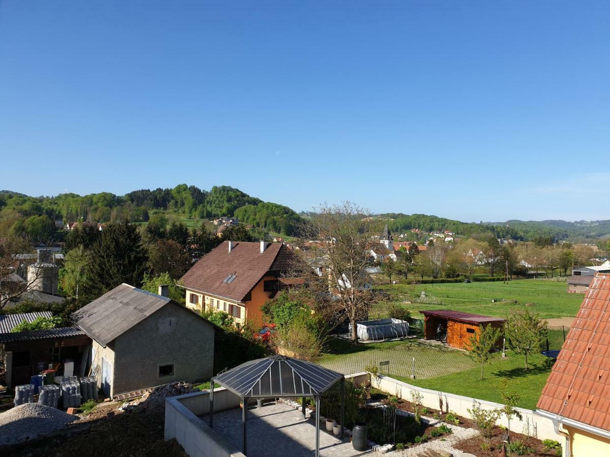 Ferienwohnungen Kres Gamlitz Exterior foto